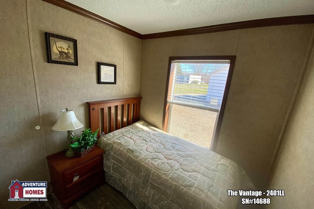 Vantage | 2401ll bedroom home features