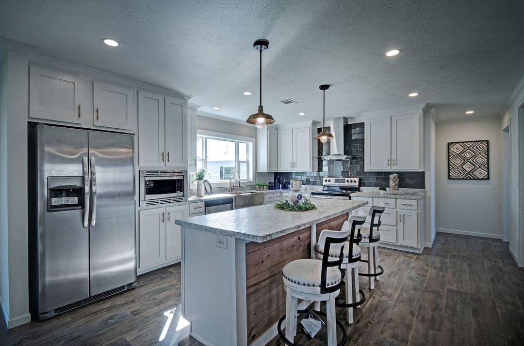 Sardis kitchen home features