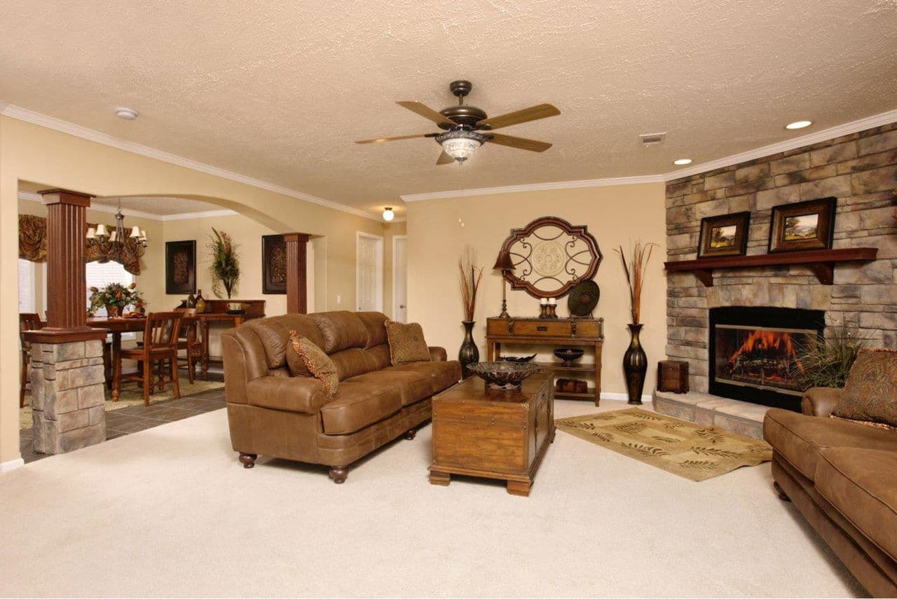 Cedar lake interior home features