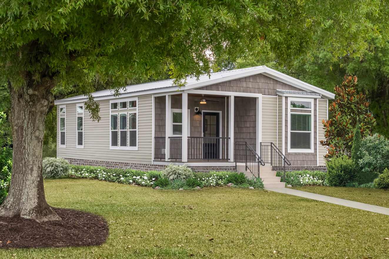 The chariot 24442a elevation and exterior home features