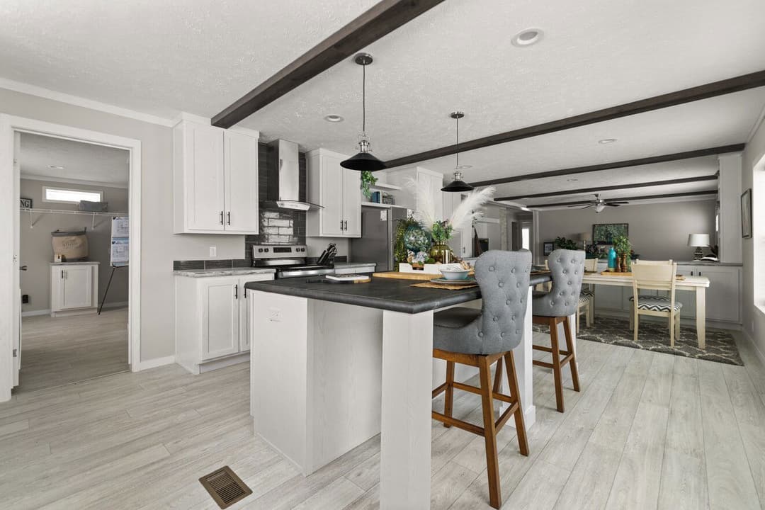 Big beam house 32663x kitchen home features