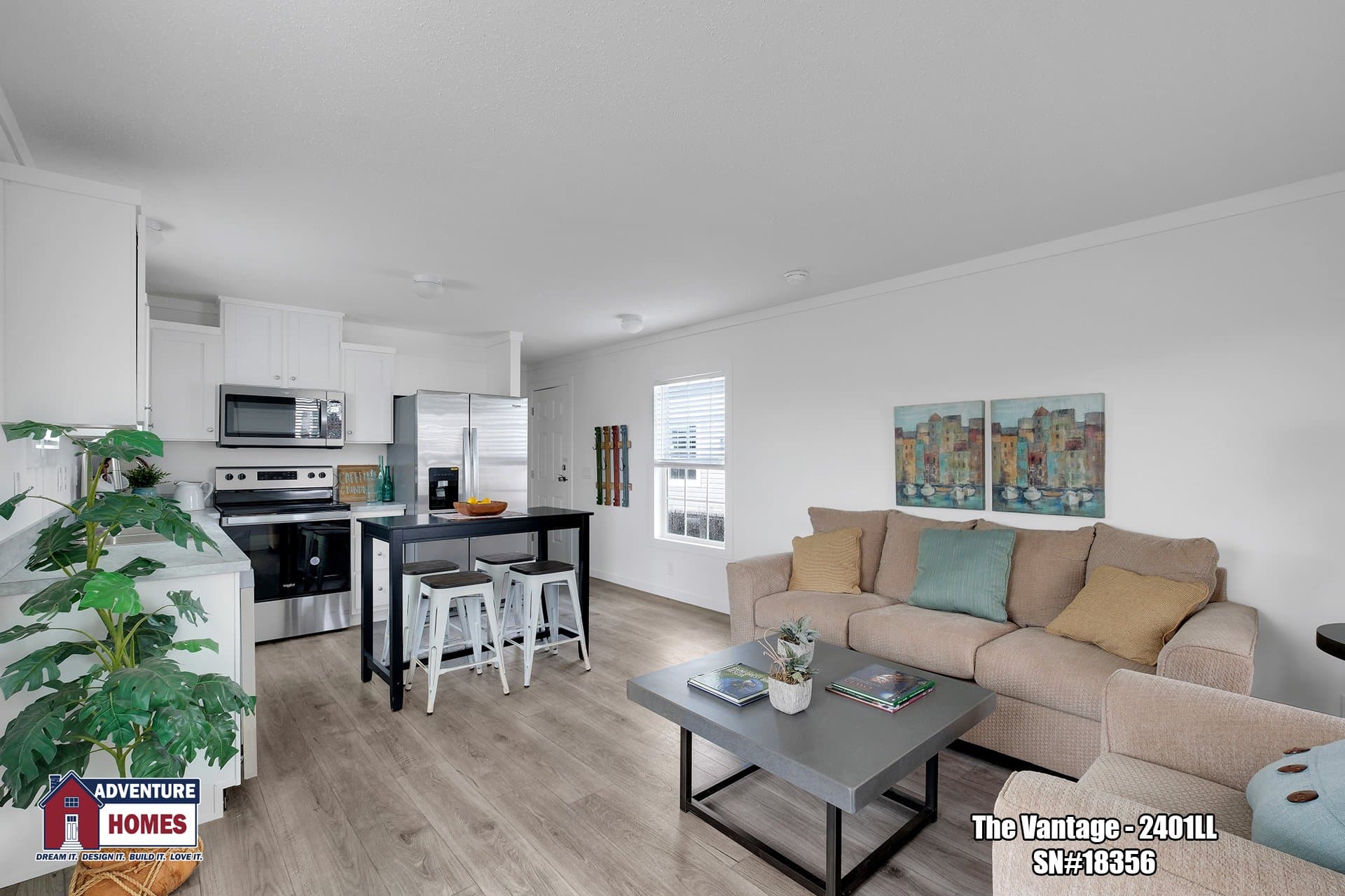 Vantage | 2401ll interior home features