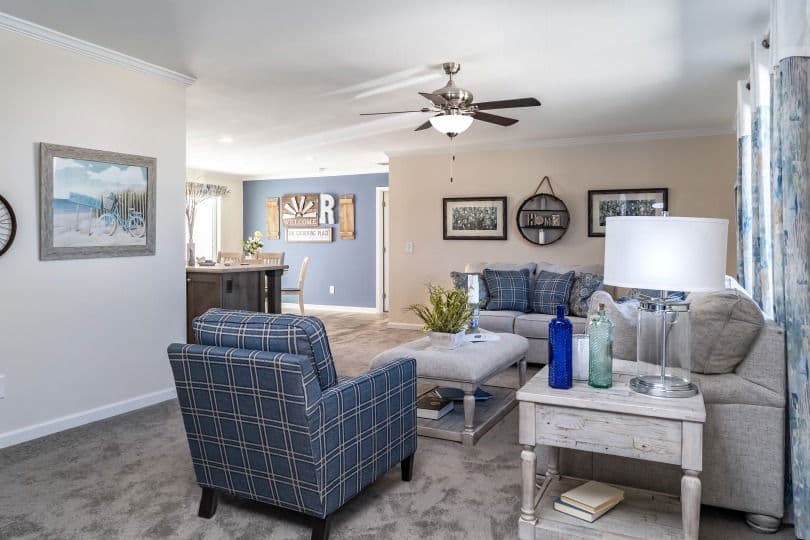 Blueridge limited 28603b interior home features