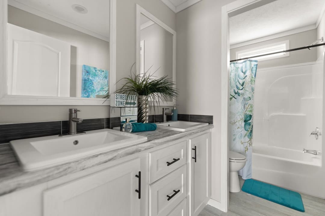 Beam house 32603x bathroom home features