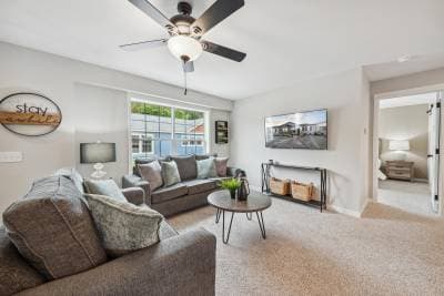 Merlot interior home features