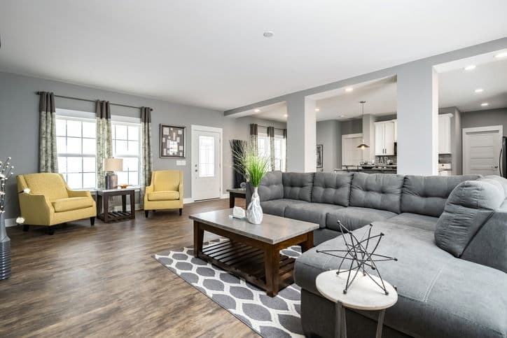 Meadowbrook 32361a interior home features