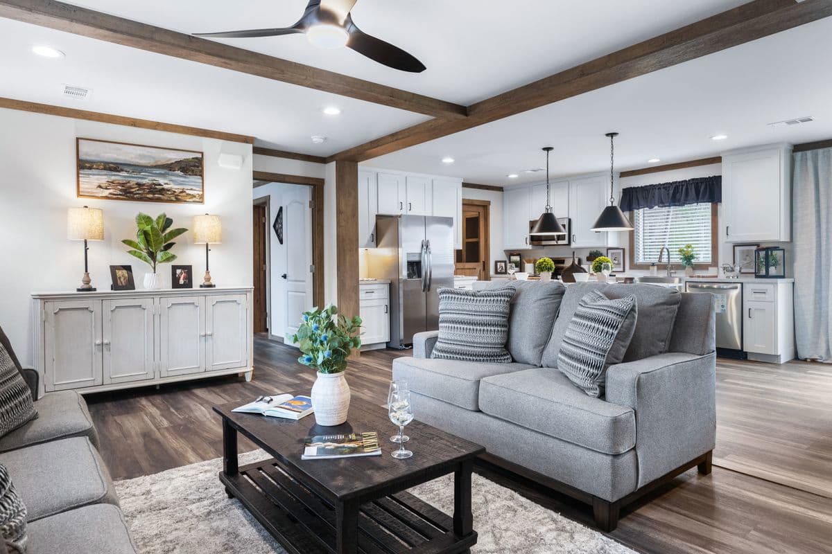 Everett interior home features