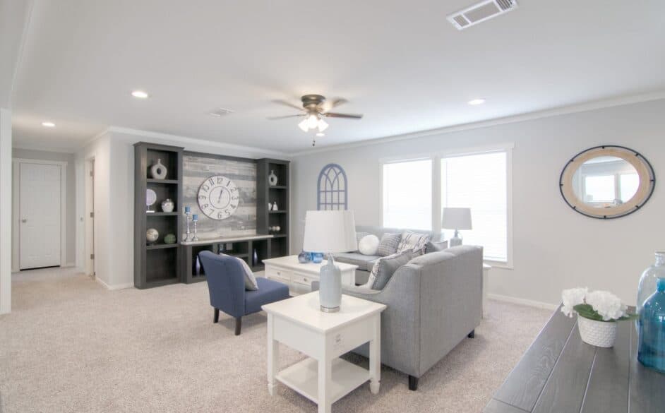 Bandera 3356 interior home features