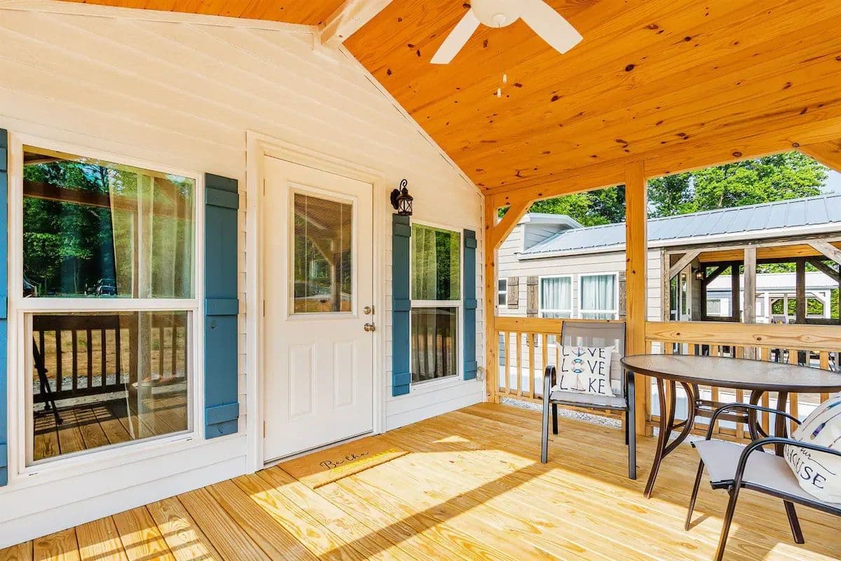 Blue lagoon | 4b 103 hybrid exterior home features