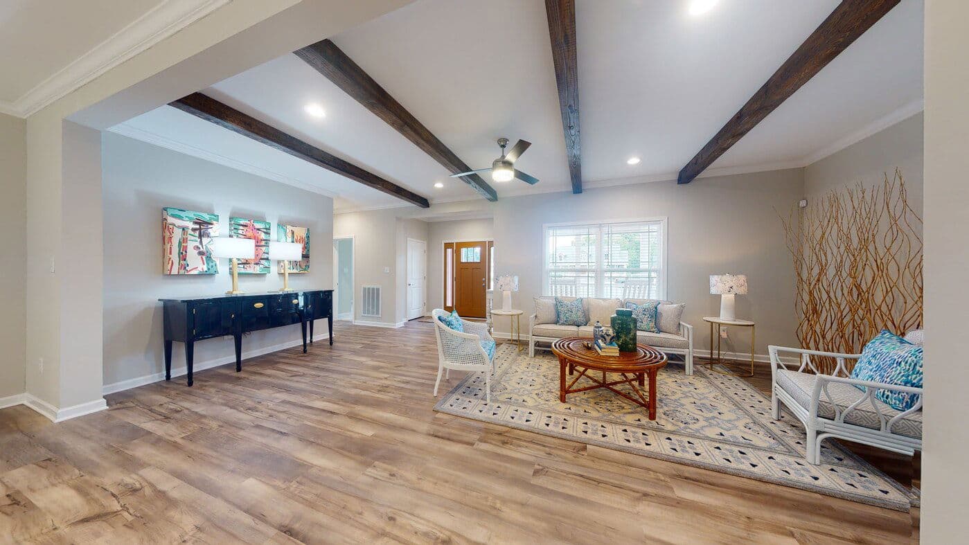 Logan ranch  home features