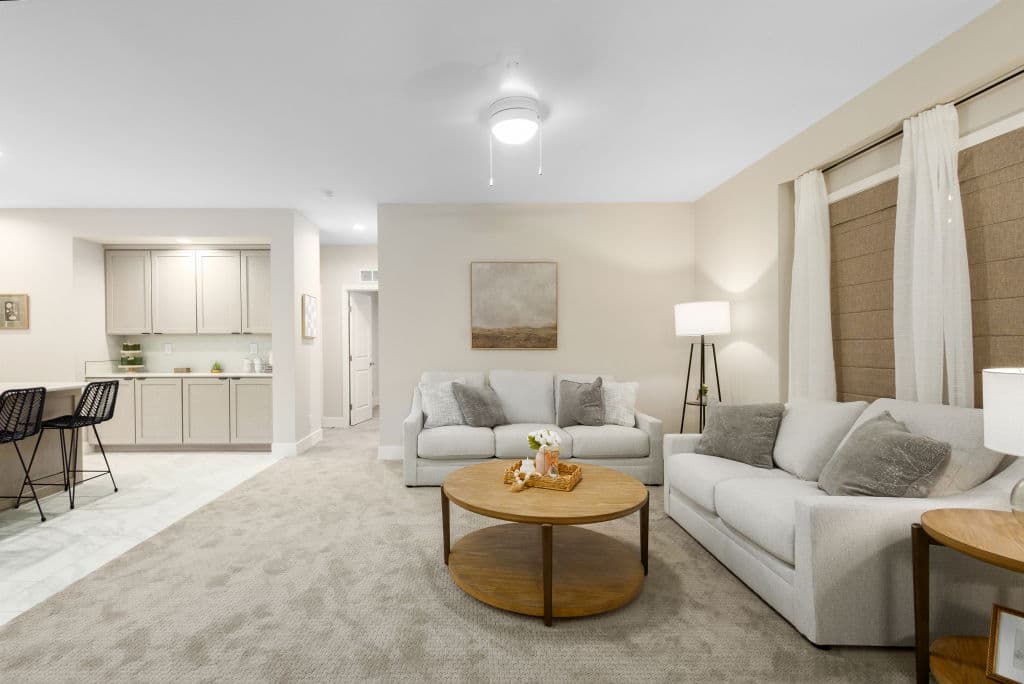 Signa 1 interior home features