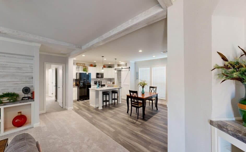 Magnolia 6356 interior home features