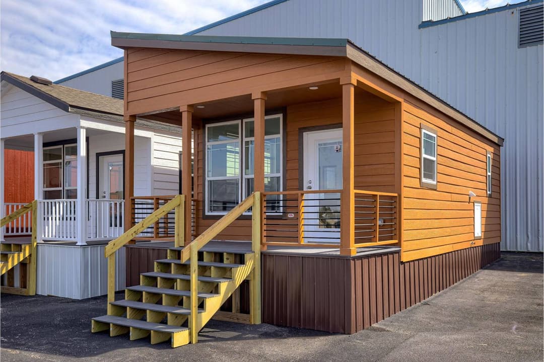 Urban cottage hero and exterior home features