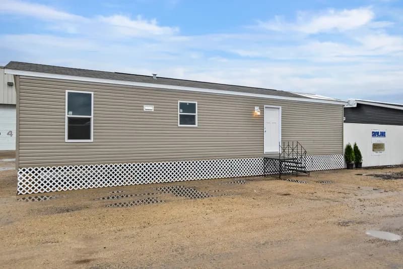 Express b117 elevation and exterior home features