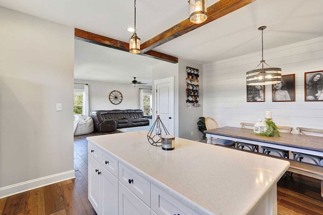 Farmhouse ii cape interior home features