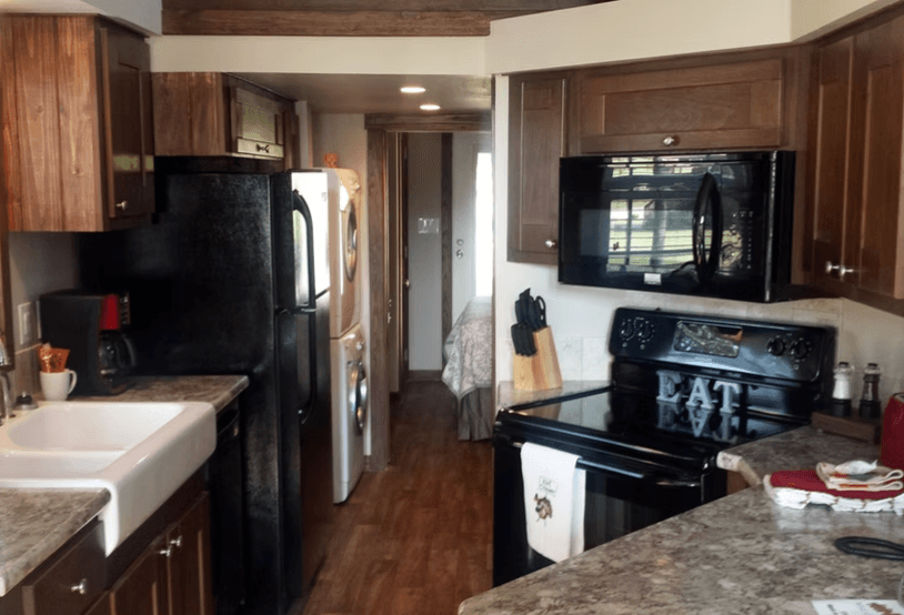 Trinca kitchen home features