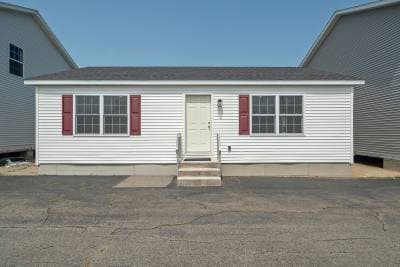 Ne-622 elevation and exterior home features