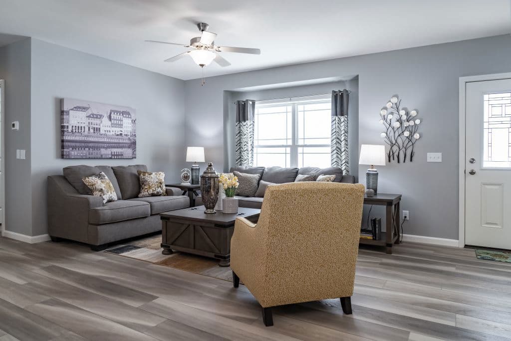 La bella casa ranch 2p2801-r interior home features