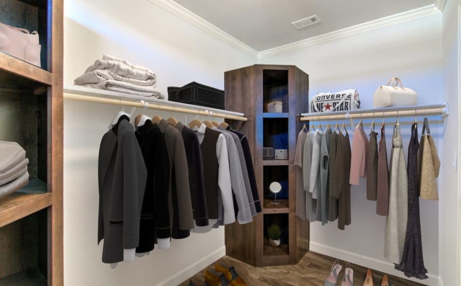 Haven 6368 bedroom home features