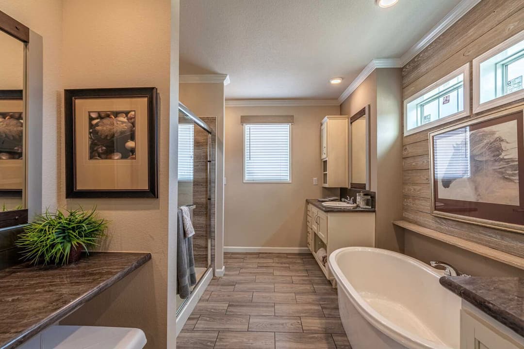 Urban homestead 28563c bathroom home features