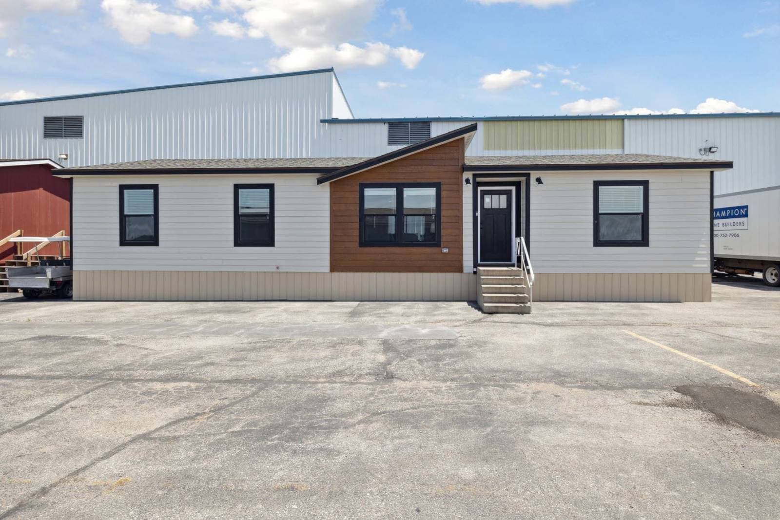 Kritzer mod exterior home features