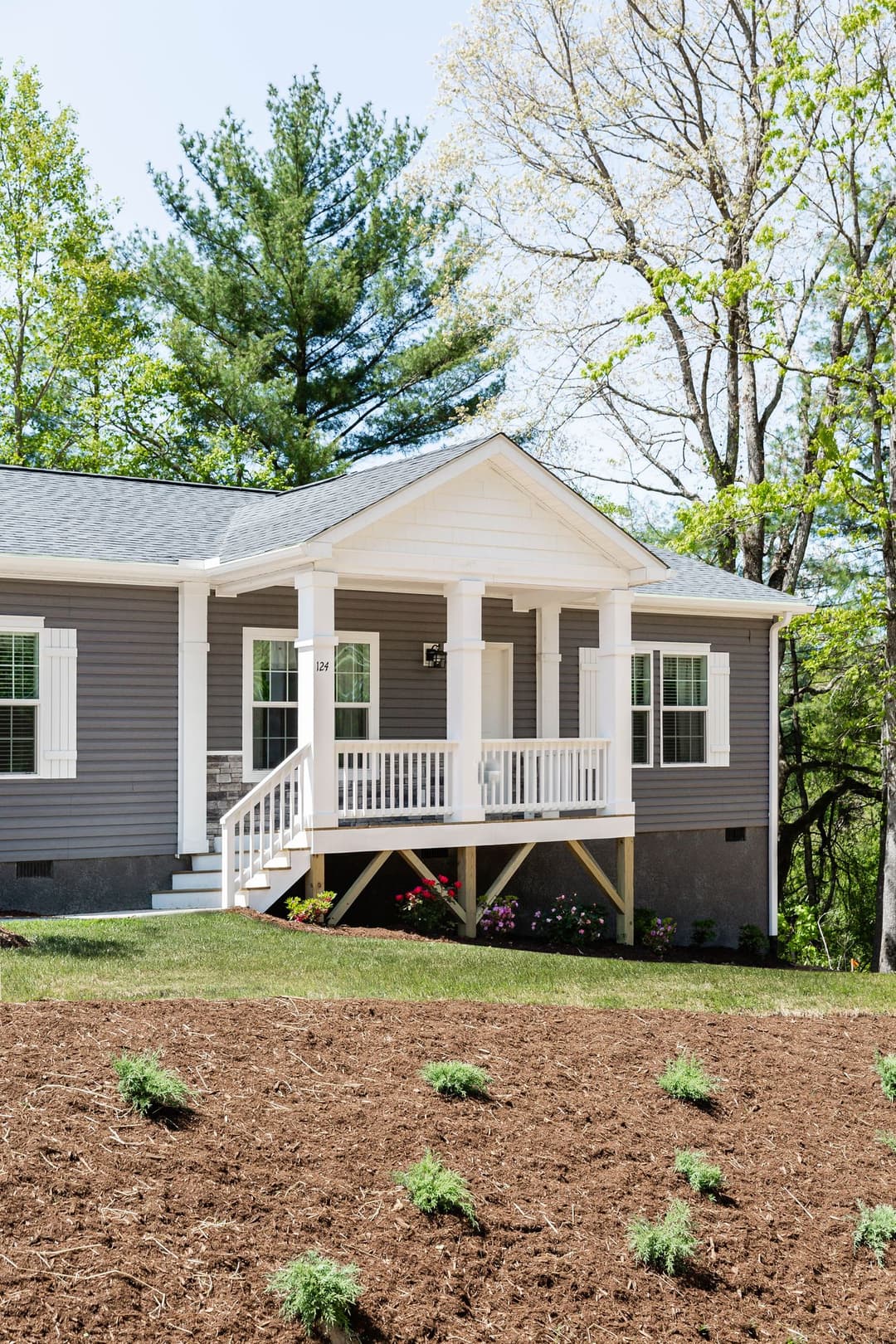The elite 60 exterior home features
