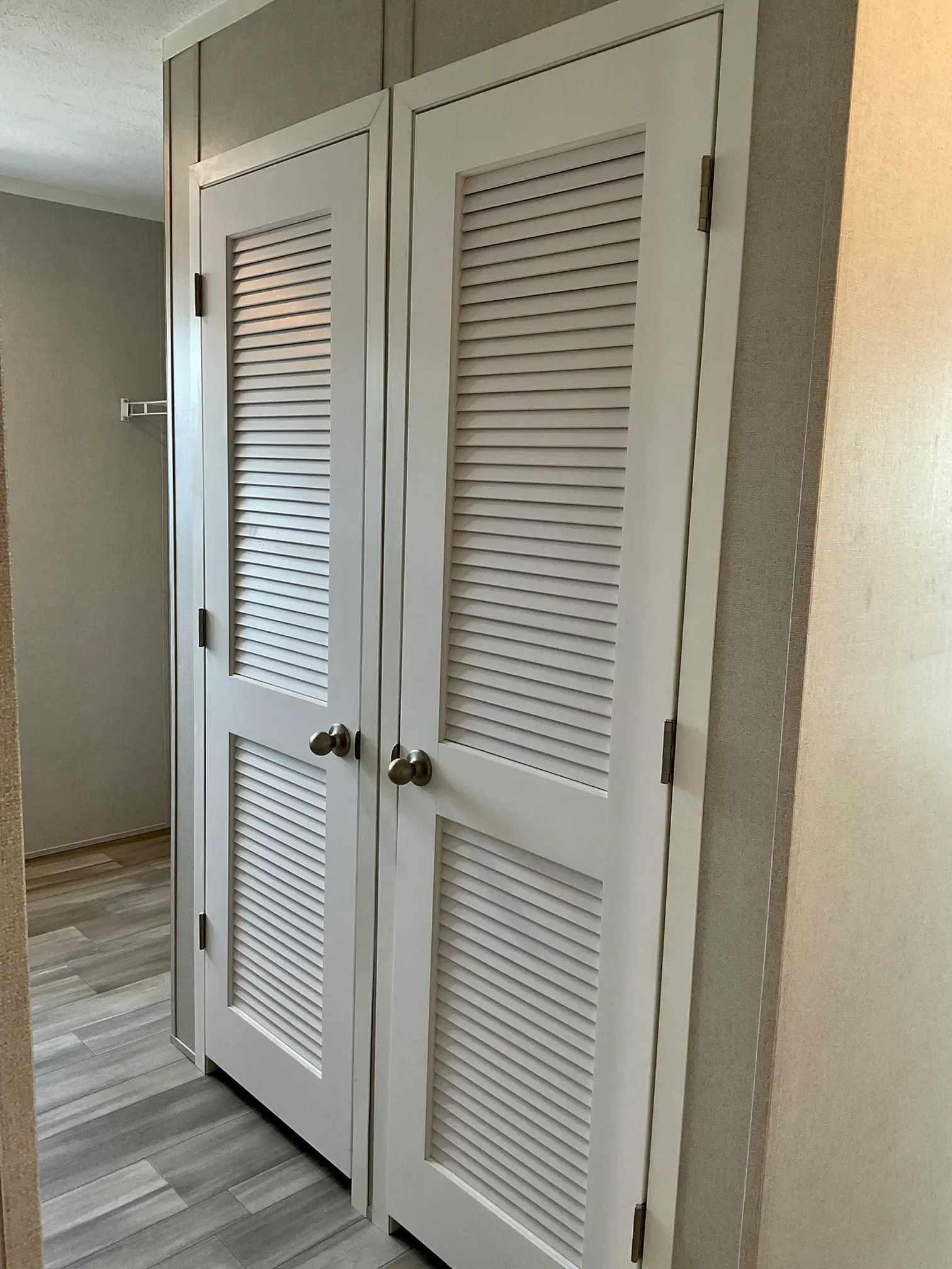 Peridot 66 interior home features