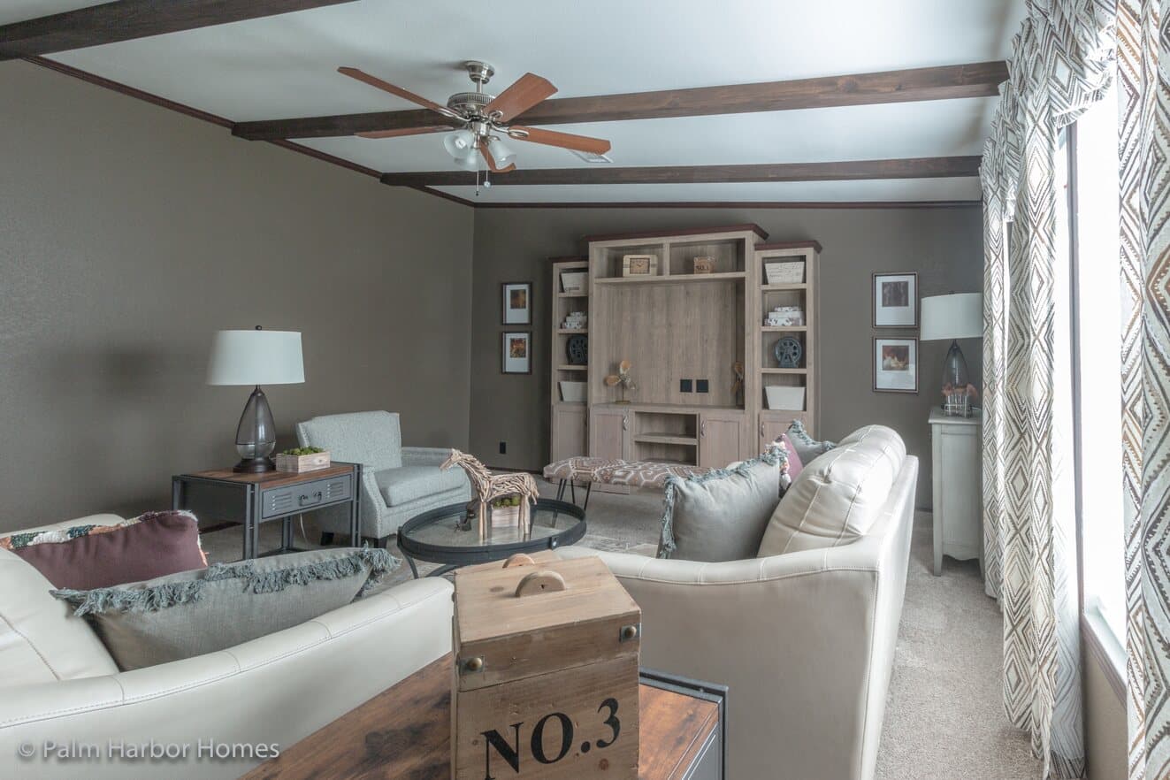 Magnum 32764f interior home features