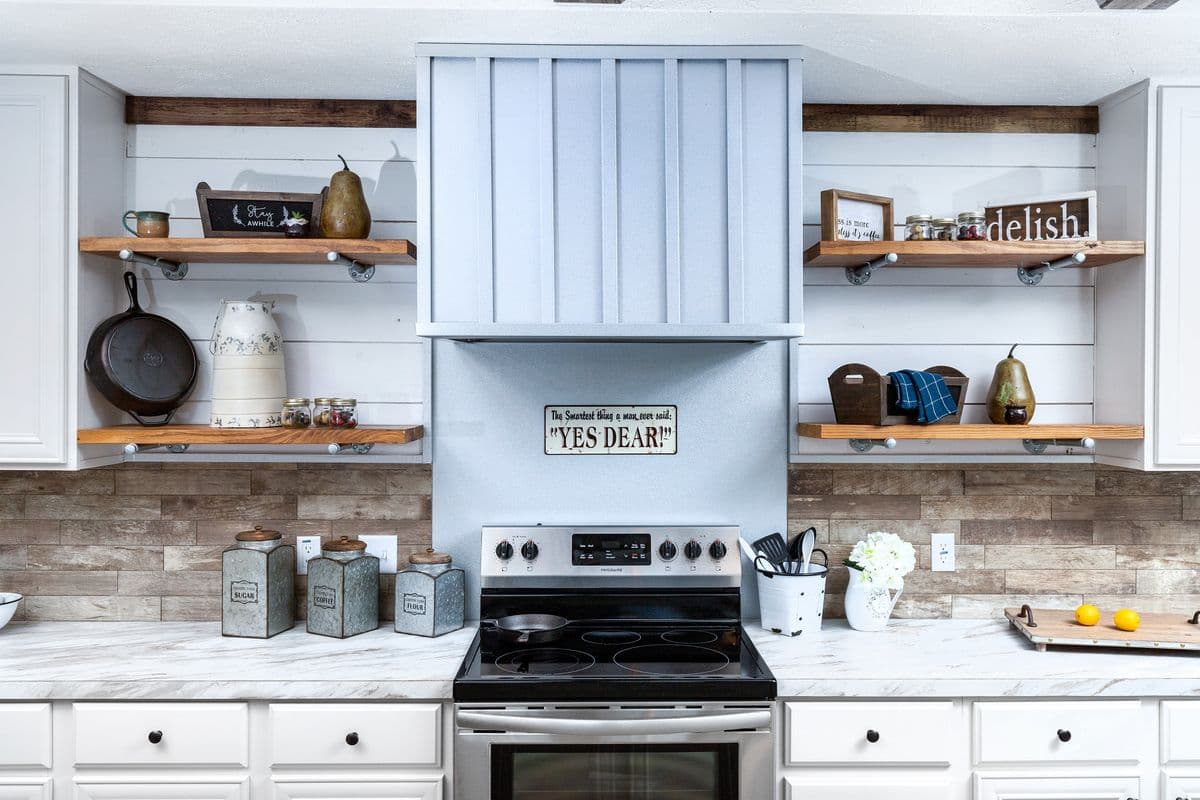 The liza jane kitchen home features