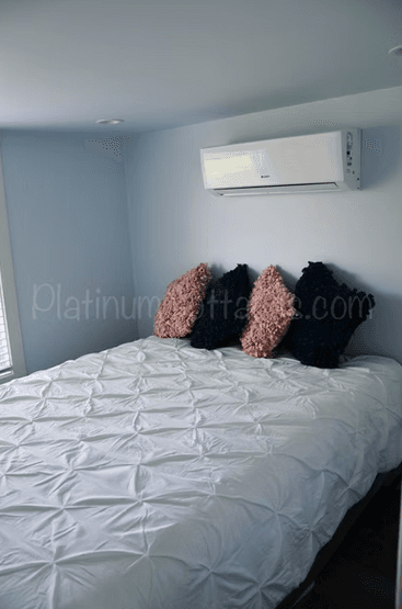 Trinca bedroom home features