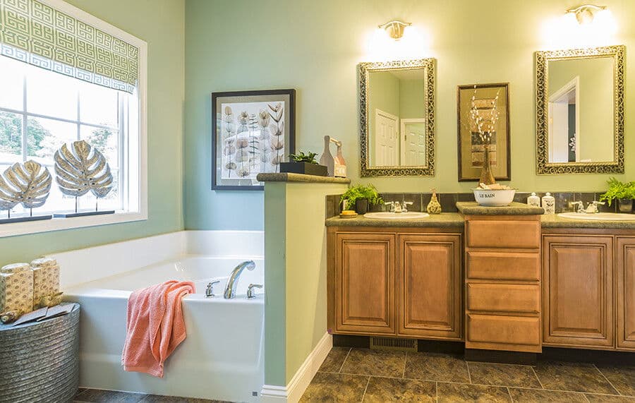 Homestead v cape bathroom home features