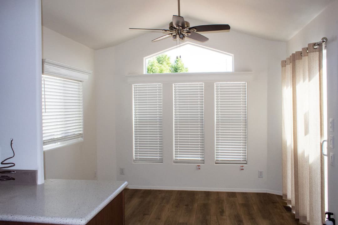 Sedona sn11351g interior home features