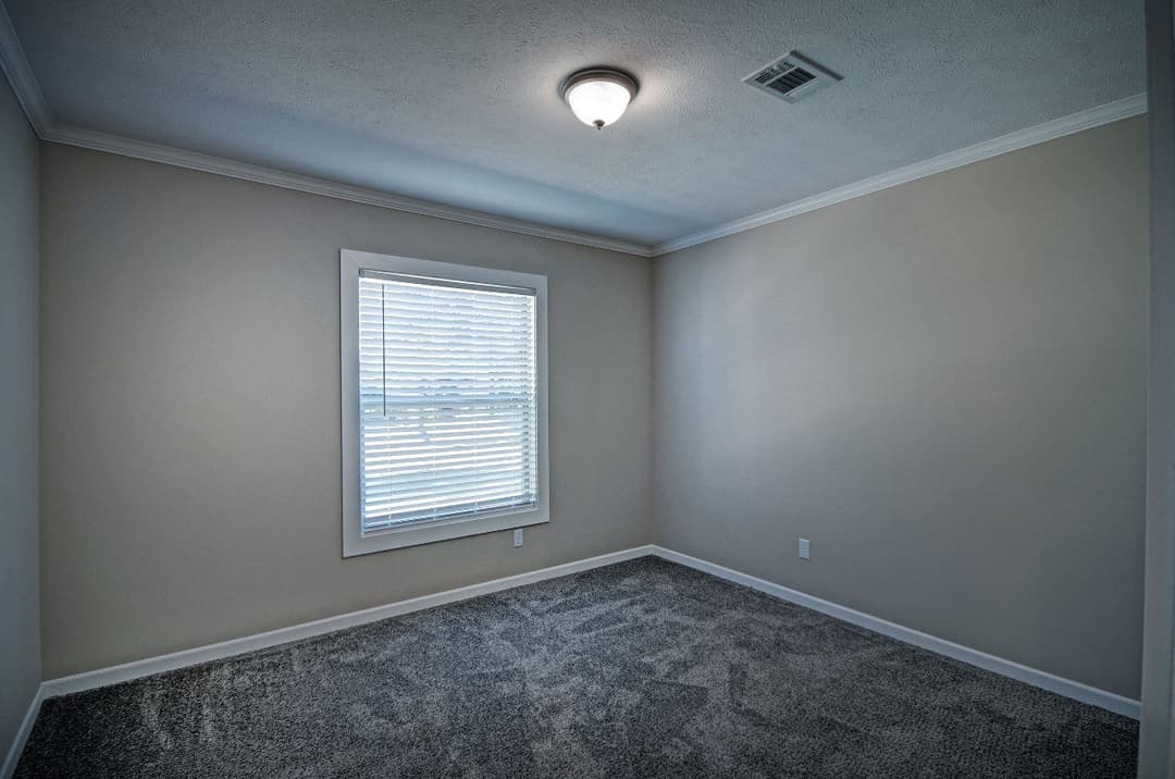 Stoney pointe bedroom home features