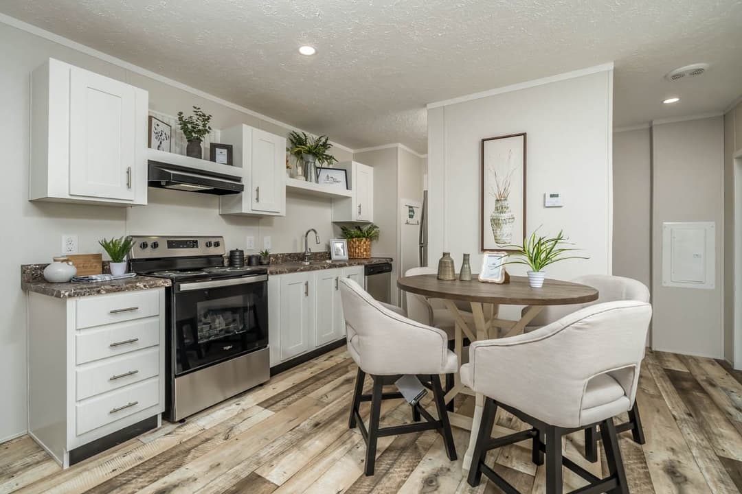 Marco kitchen home features