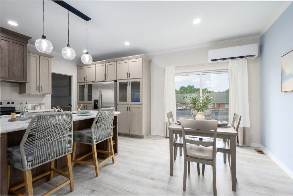 Limited 3 28563b interior home features