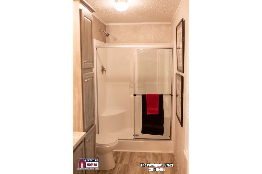 Westgate | 6762l bathroom home features
