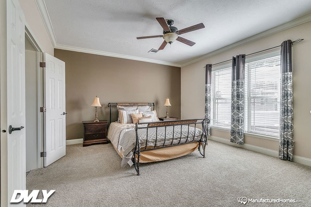 Charis house bedroom home features