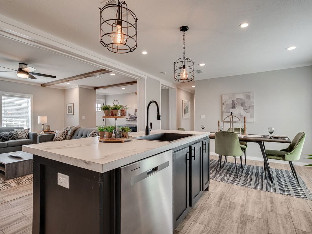 28603n kitchen home features