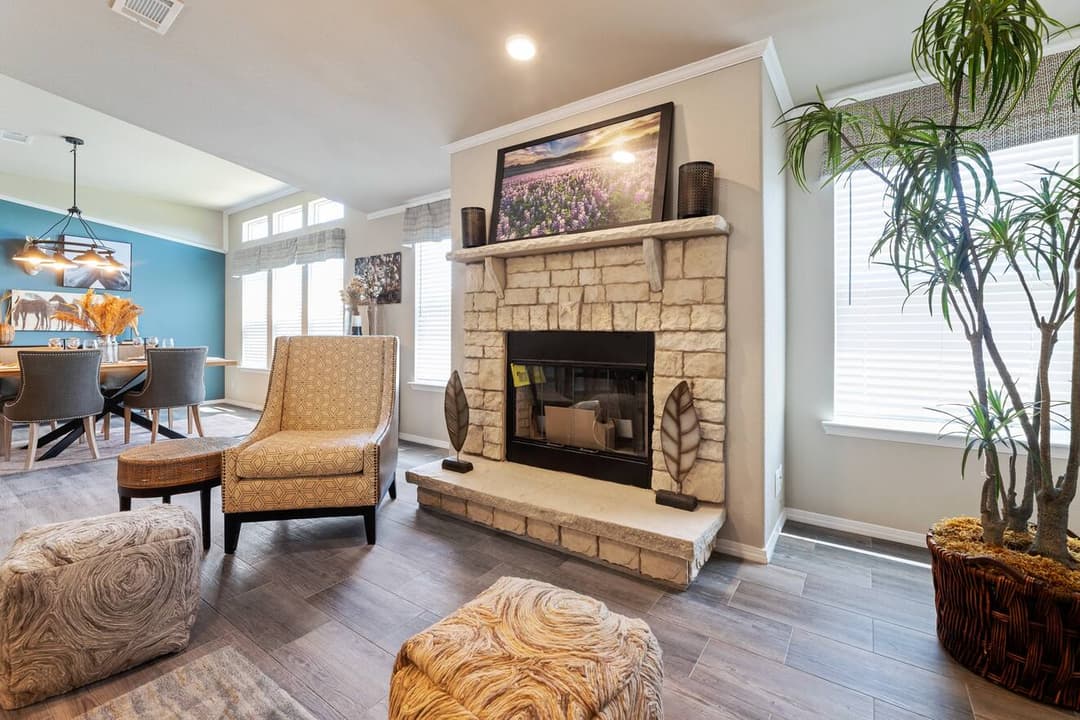 Hacienda iii flex 57764a interior home features