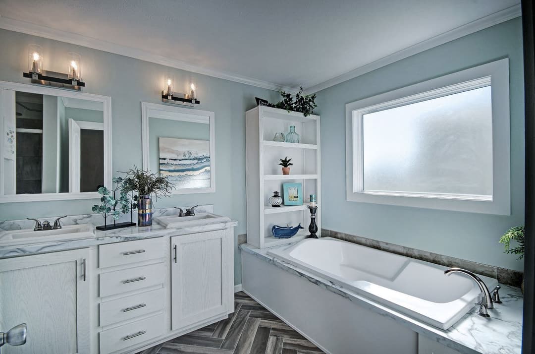 Ashbank bathroom home features