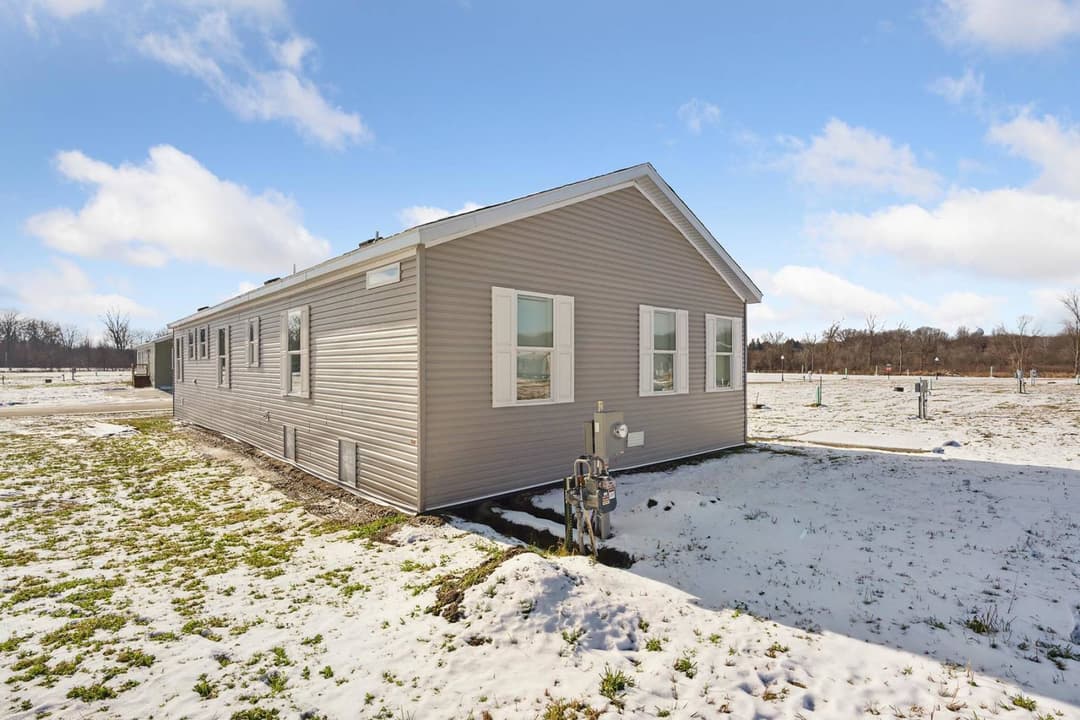 N610 exterior home features