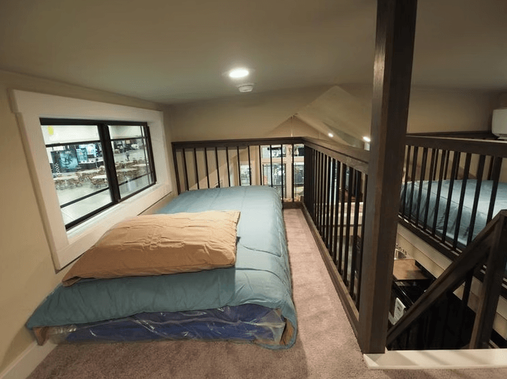 Lakeview bedroom home features