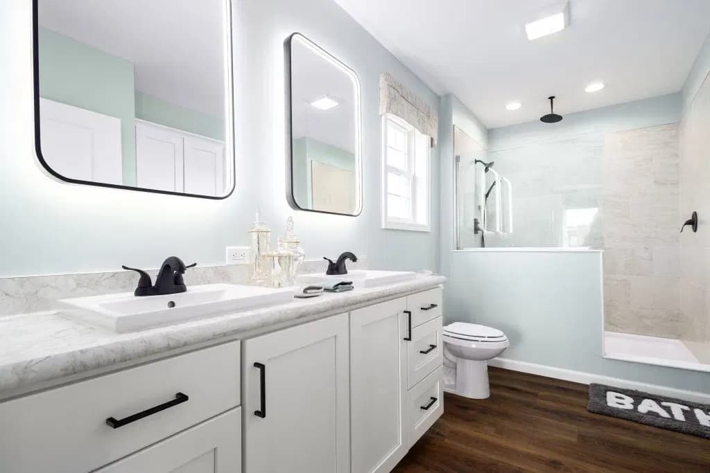 Ultra ranch bathroom home features