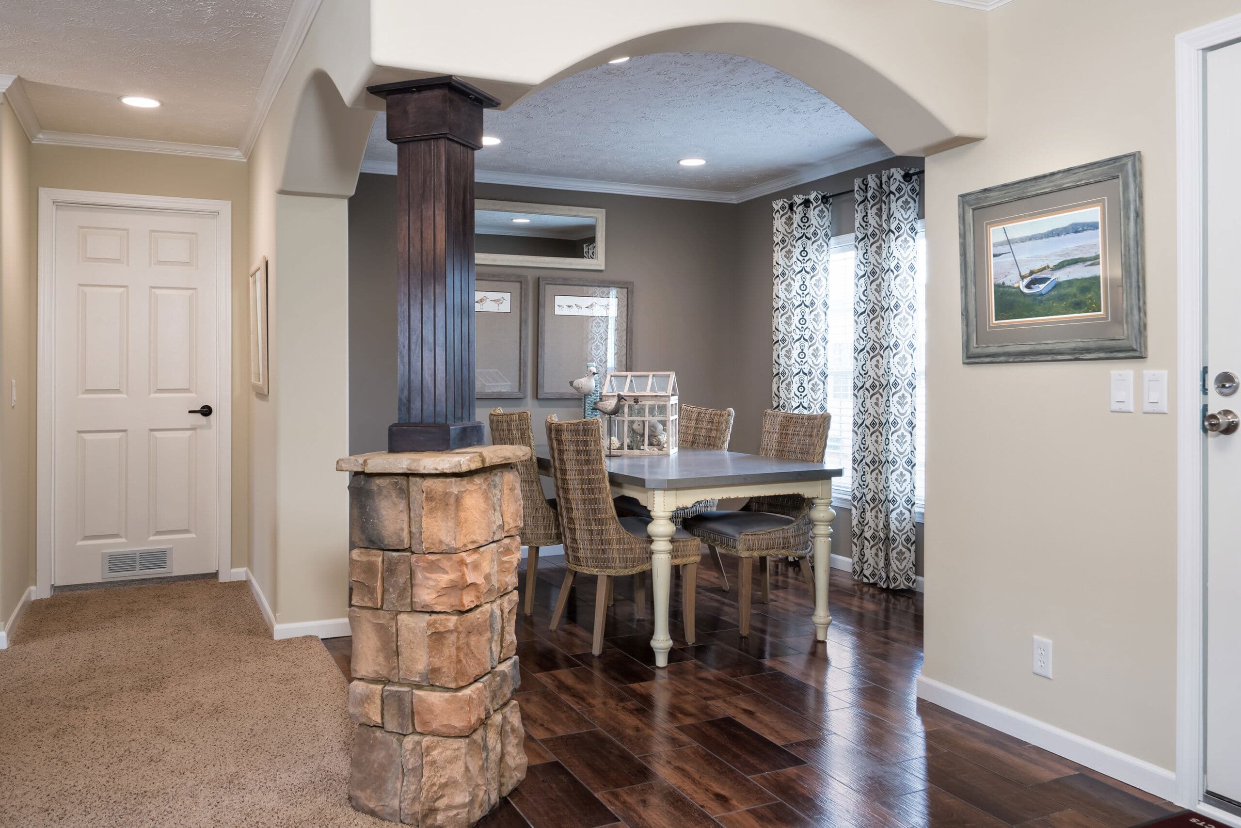 Kb-3238 interior home features