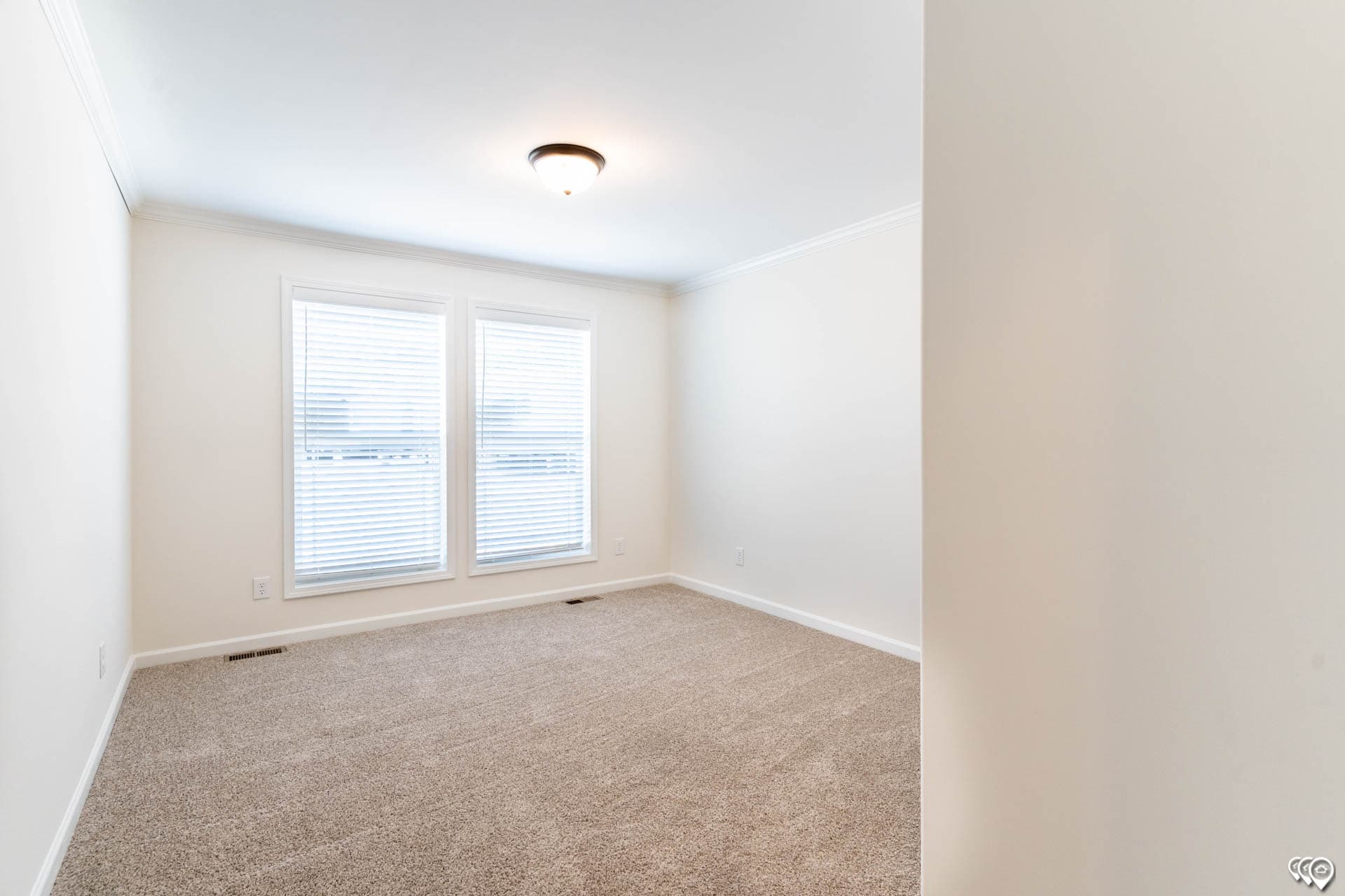 The zemira bedroom home features