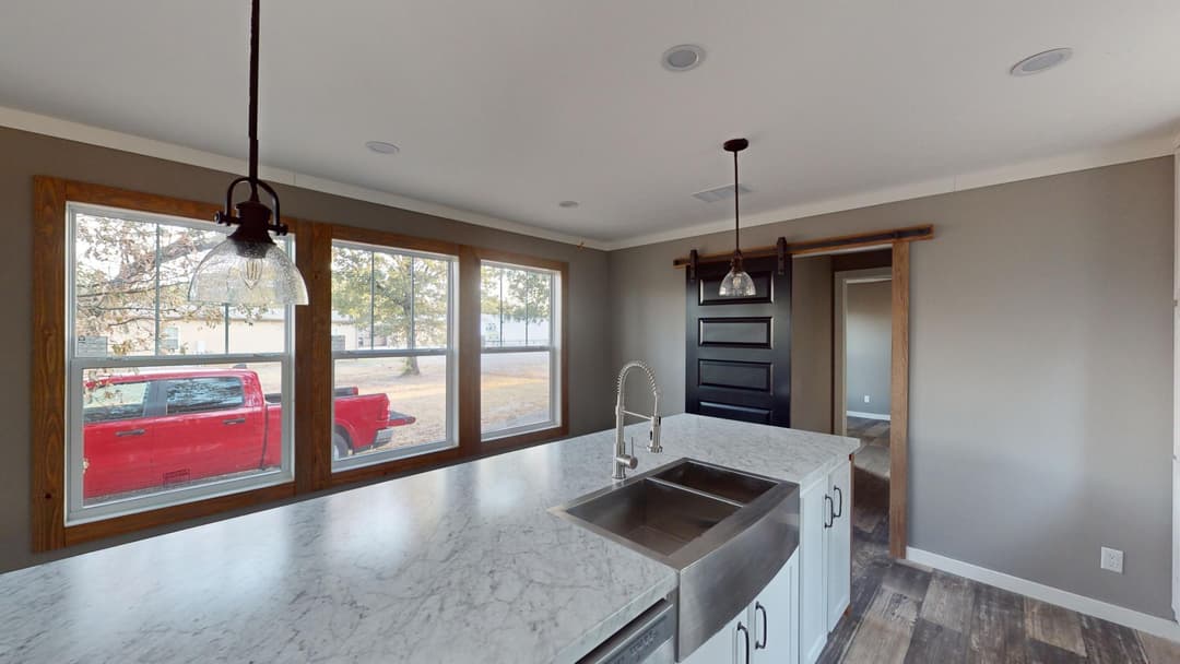 The cheaha kitchen home features