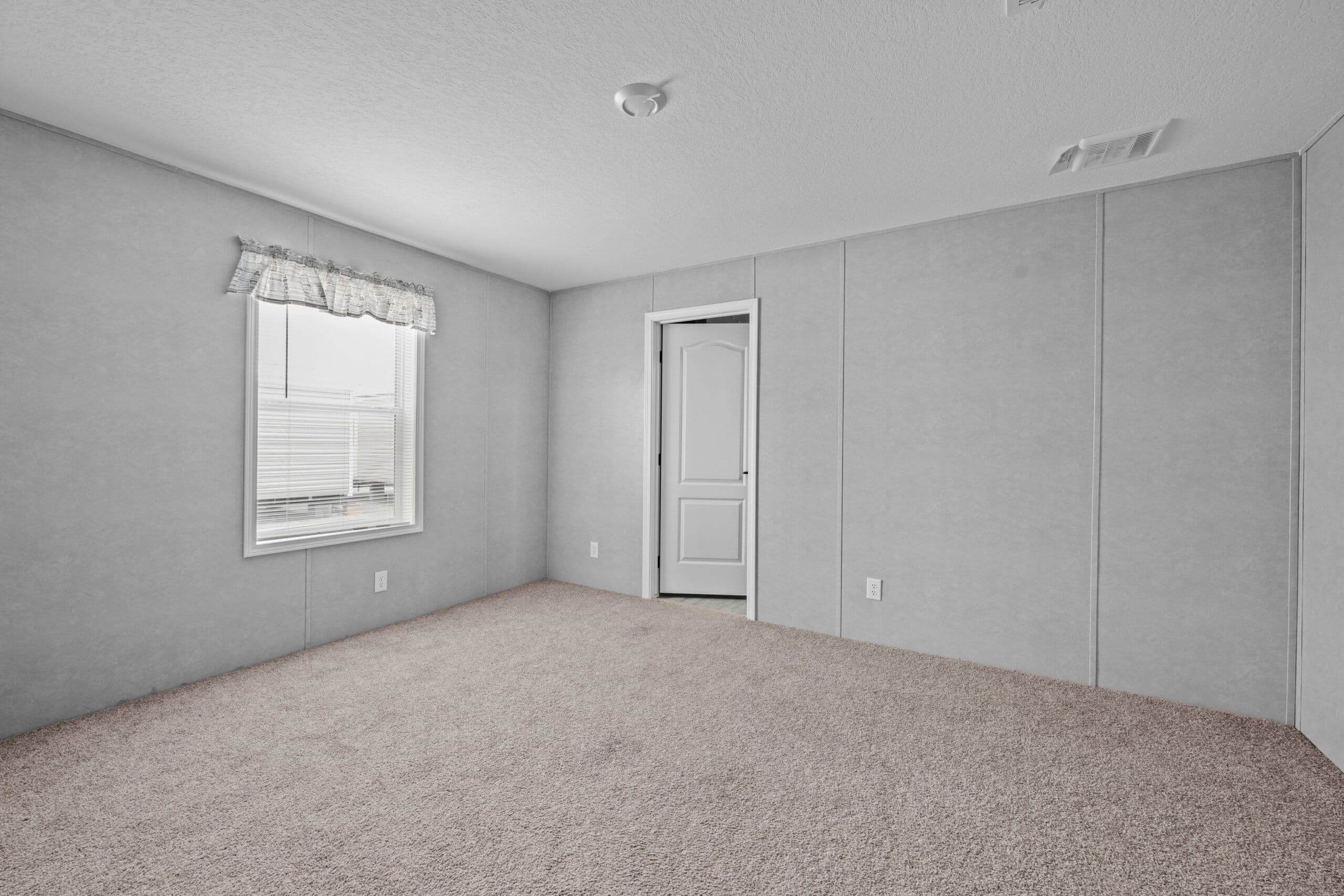 Palm coast bedroom home features