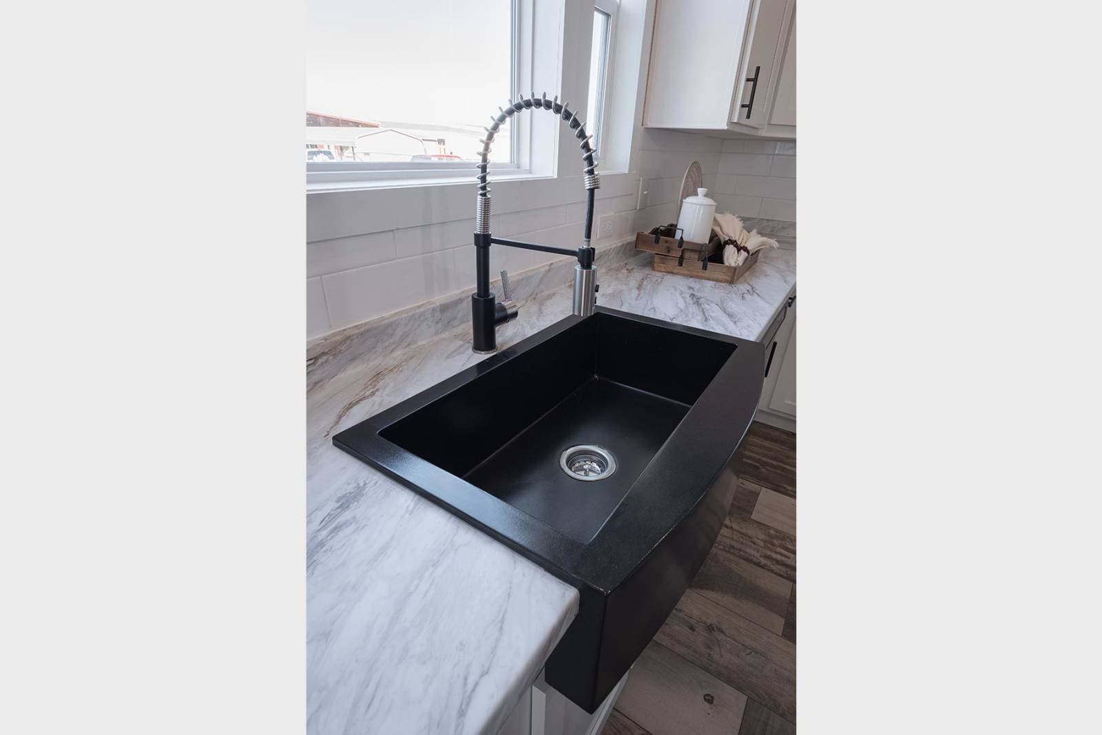 Innovation 3266f kitchen home features