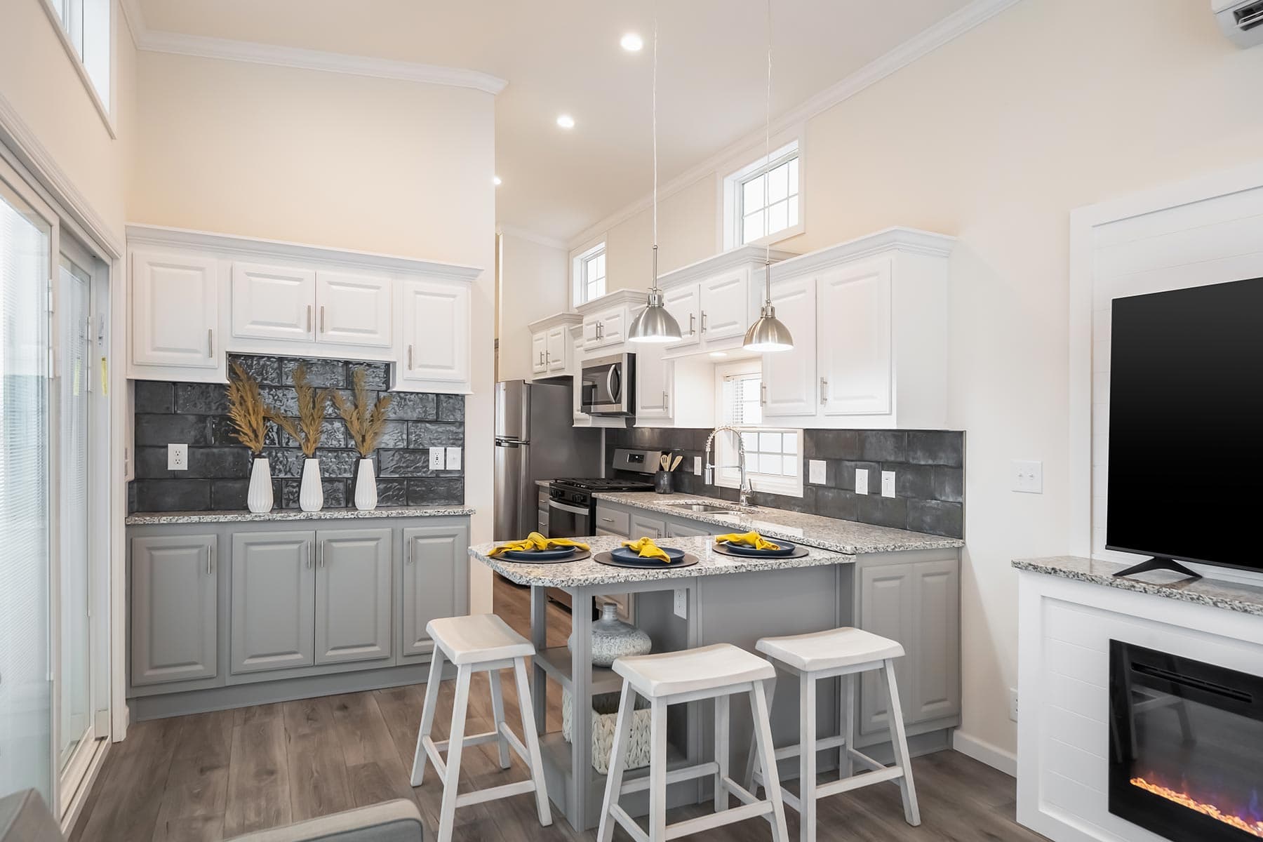 Shore park 1969sl kitchen home features