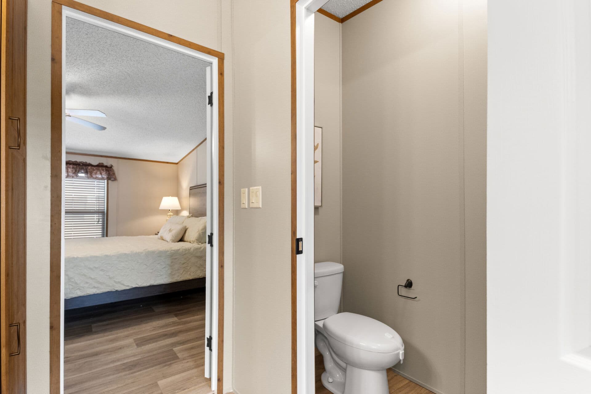 Heritage h-3260-32a bathroom home features